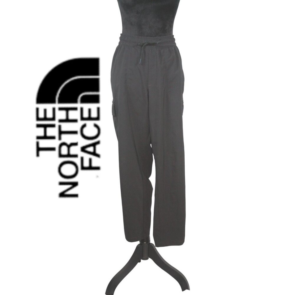 The North Face Black Pants with Cargo Pockets Size XL